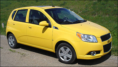 2009 Chevrolet Aveo: Small, Cheerful, Green