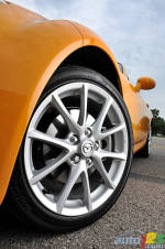 2009 Mazda MX-5 GS PRHT Review