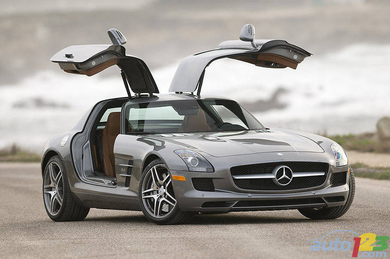 Mercedes Benz SLS AMG 2010