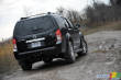 2009 Nissan pathfinder le