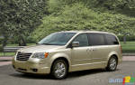 2010 Chrysler Town & Country Preview
