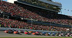 NASCAR: Kevin Harvick de son lit au Cercle des Vainqueurs (+photos)