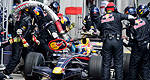 F1: Mercedes crew winning 2010 pit stop speed race