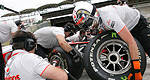 F1: Practicing pit stops with the McLaren team (+video)