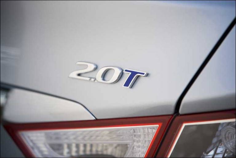 Hyundai Sonata 2.0T 2011