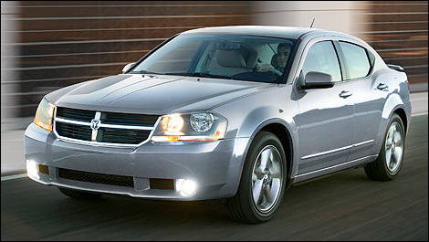 2010 Dodge Avenger R/T Review Editor's Review | Car News | Auto123