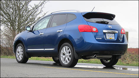 2011 nissan rogue suv