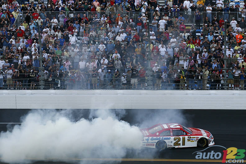 Photos: Getty images/NASCAR and Nigel Kinrade Autostock/Ford 