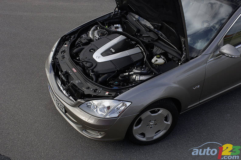 Mercedes-Benz E300 Hybrid Saloon 2012 года выпуска. Фото 6. VERcity