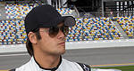 NASCAR: Nelson Piquet Jr. supports the Red Cross efforts in Japan