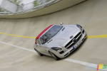 Details on the 2012 Mercedes-Benz SLS AMG roadster