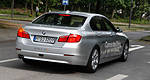 BMW develops Left Turn Assistant