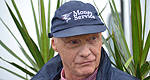 F1: Niki Lauda change de casquette!