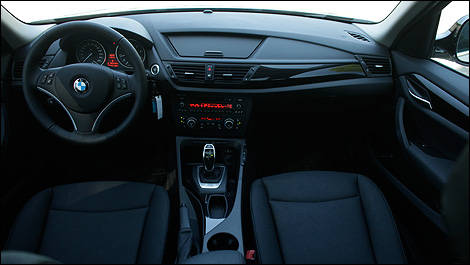 BMW X1 xDrive28i 2012 intérieur