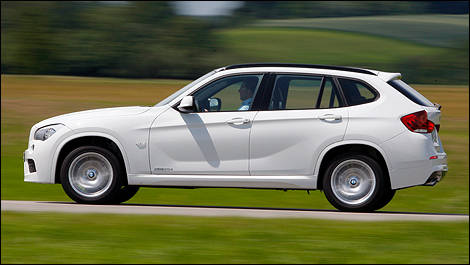 2012 BMW X1 side