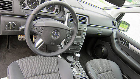Mercedes-Benz B 200 Turbo Avantgarde 2011 intérieur