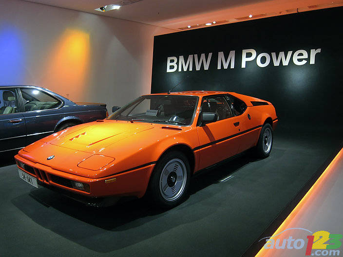 BMW M1 1978 : Seules 455 de ces superbes voitures à moteur central ont été construites pour le public, et uniquement pour obtenir une homologation de course.  (Photo: Lesley Wimbush/Auto123.com)