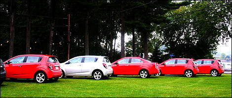 Chevrolet Sonic 2012 vue 3/4 arrière