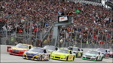 NASCAR Dover start 2011