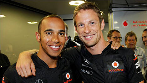 Lewis Hamilton en compagnie de Jenson Button (Photo: McLaren)