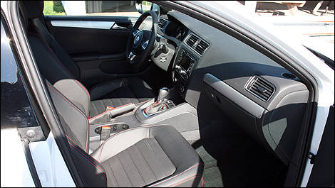 2012 Volkswagen Jetta GLI interior