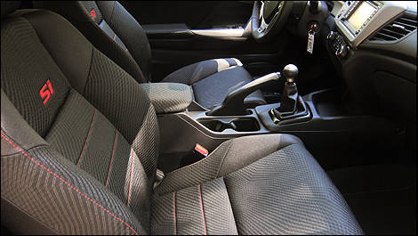 2012 Honda Civic Coupe Si interior