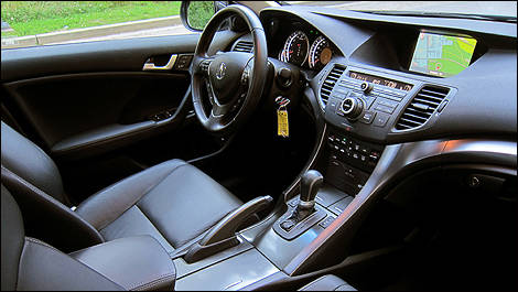 Acura TSX V6 Technologie 2011 intérieur