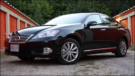 Lexus ES 350 2011 vue 3/4 avant