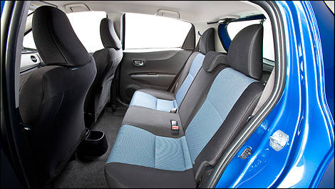 2012 Toyota Yaris Hatchback interior