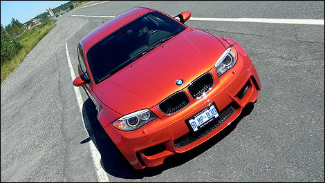 BMW 1M Coup&eacute; 2011 vue de face