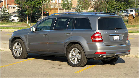 Mercedes-Benz GL 350 BlueTEC 4MATIC 2011 vue 3/4 arri&egrave;re