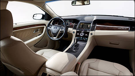 Ford Taurus 2013 intérieur