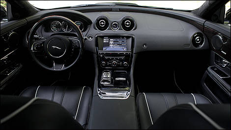 Jaguar XJ Supercharged 2011 intérieur