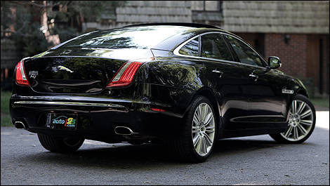 2011 Jaguar XJ Supercharged Review Editor's Review | Car Reviews | Auto123