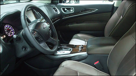 Infiniti JX 2013 intérieur