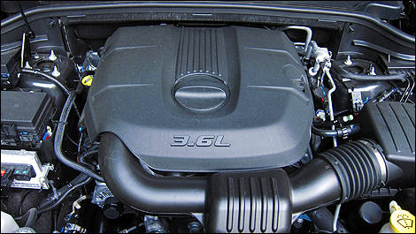 2011 Dodge Durango Citadel engine