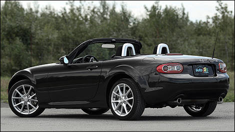 2011 Mazda MX-5 GS