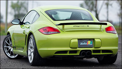 2012 Porsche Cayman R 3/4 rear view