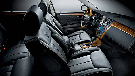 Cadillac DTS 2011 int&eacute;rieur