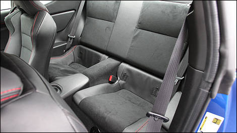 Subaru BRZ 2013 intérieur