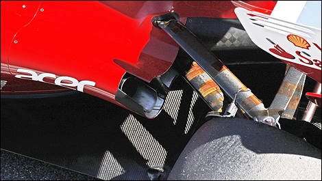 Ferrari exhausts and rear suspension Jerez F1 2012