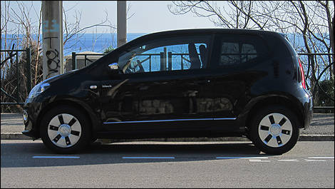 Volkswagen up! vue c&ocirc;t&eacute; gauche