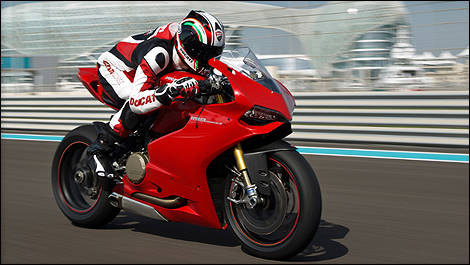 Ducati 1199 S Panigale side view