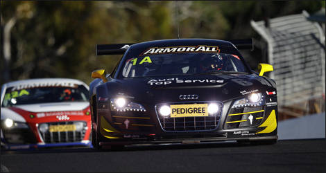 Christopher Mies, Darry O&rsquo;young et Christer J&ouml;ns devront surveilleur leurs arri&egrave;res (Photo: Audi Motorsport)