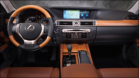 Lexus GS 450h 2013 intérieur
