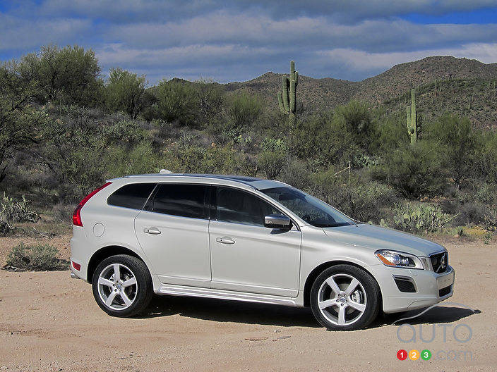 2012 Volvo XC60 T6 AWD RDesign First Impressions Editor's Review Car