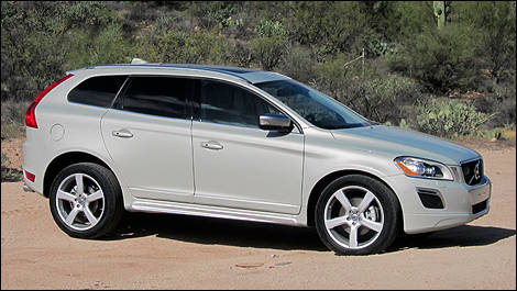 2012 Volvo XC60 T6 AWD R-Design right side view