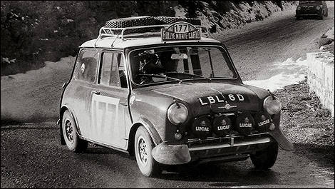 8 Mini Cooper S vue 3/4 avant