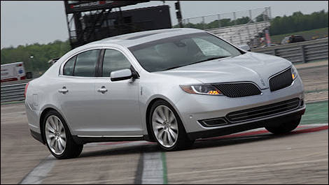 2013 Lincoln MKS front 3/4 view