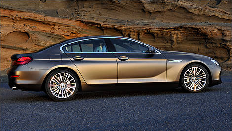 BMW Série 6 Gran Coupé 2013 vue côté droit